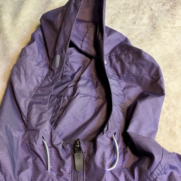 💥Nike hooded running jacket💥 - Picture 3 of 15